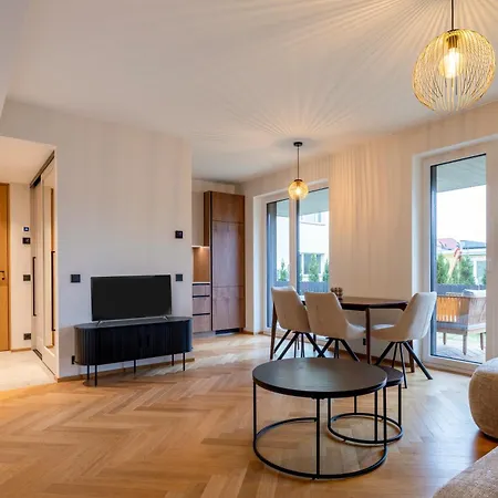 Heven Karusselli Lägenhet *