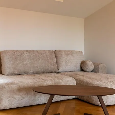 Lägenhet Heven Karusselli