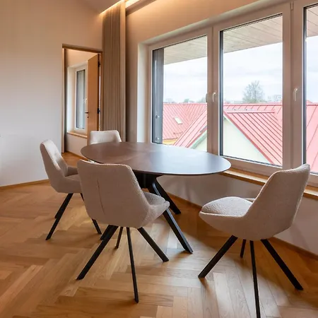 Lägenhet Heven Karusselli *